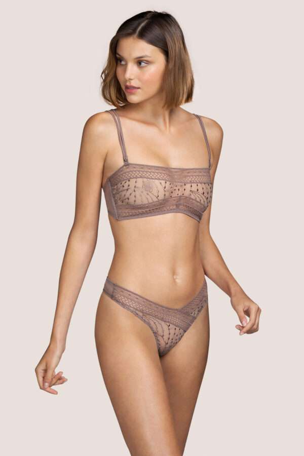 VAUGHAN Caribe Taupe luxe string