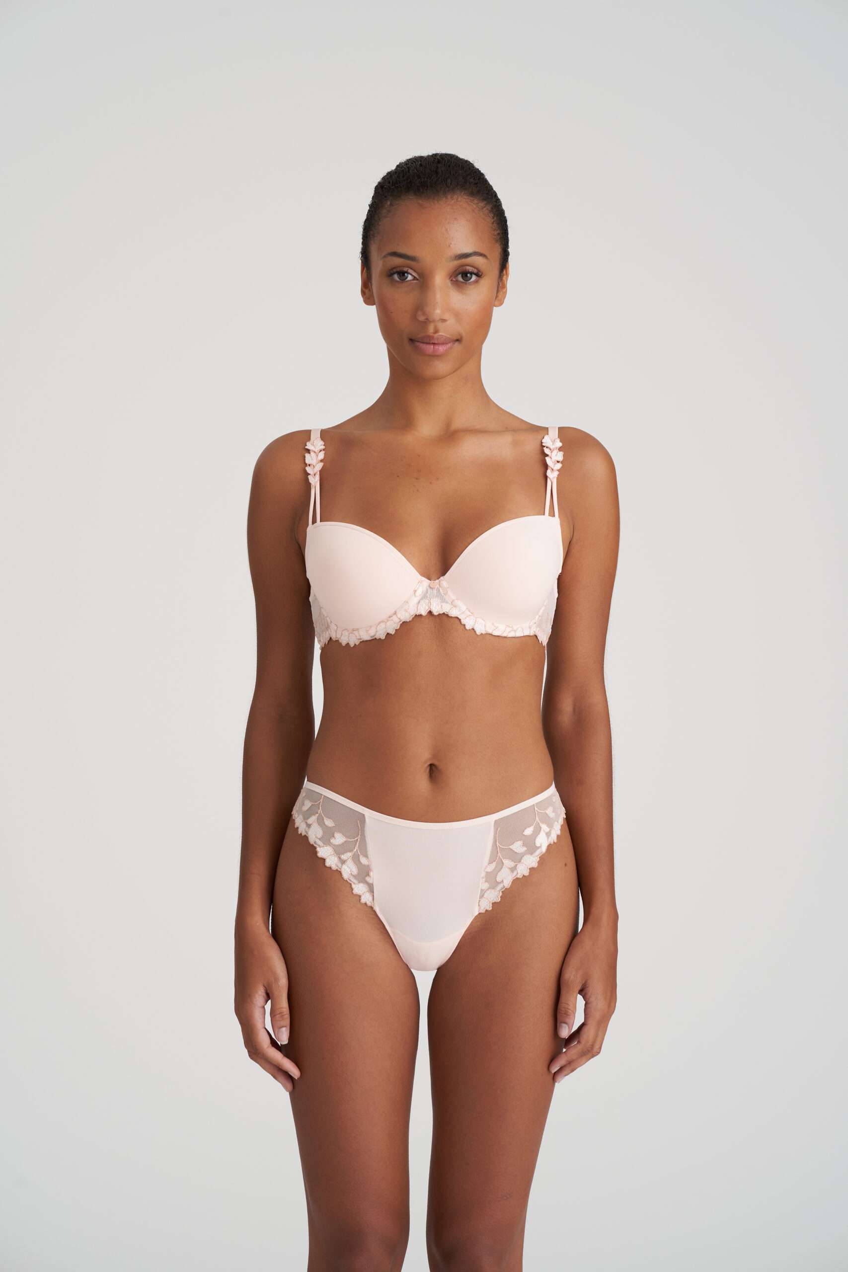 LEDA Glossy Pink string