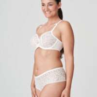 ZAHRAN Natuur luxe string