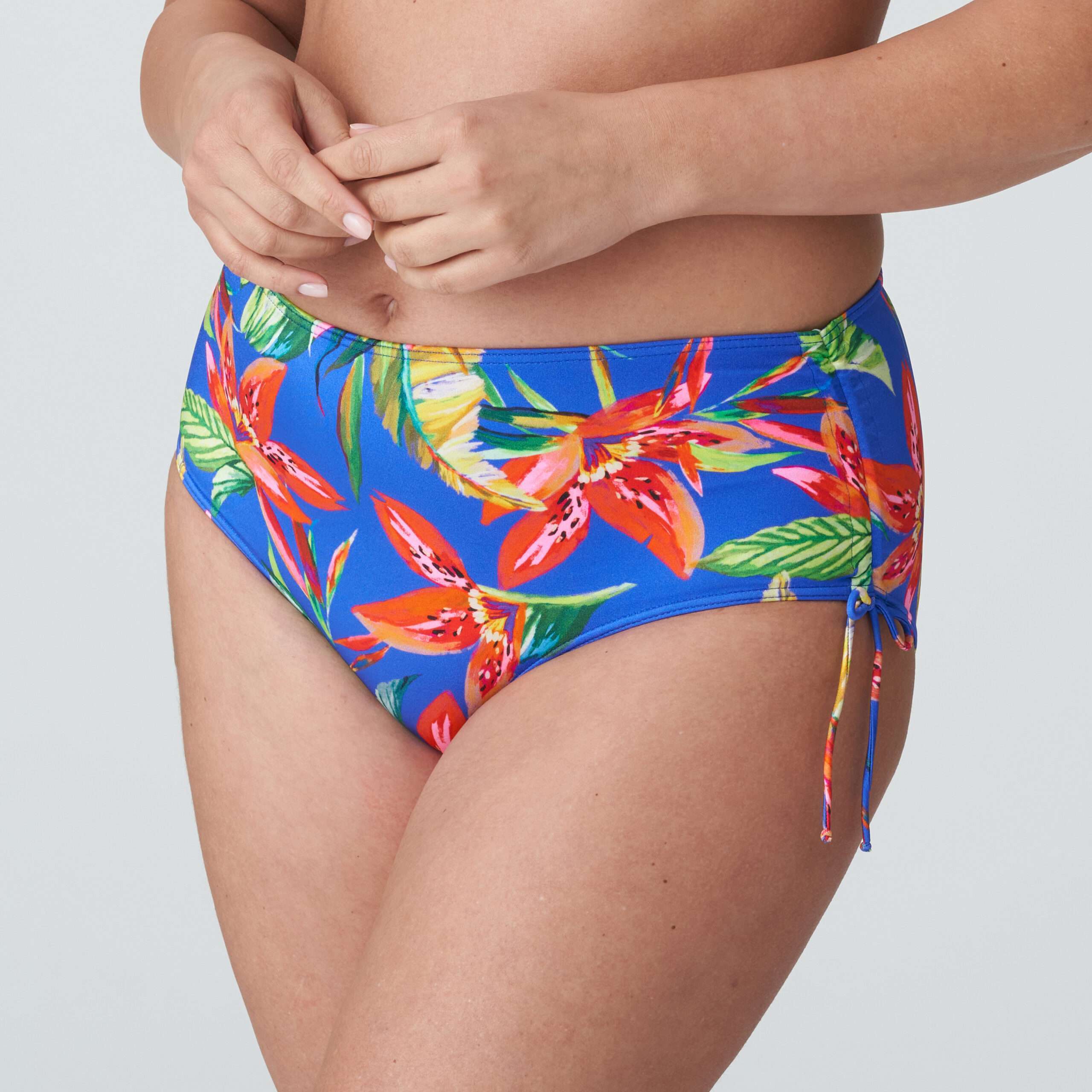 LATAKIA Tropical Rainforest bikini tailleslip met koordjes LATAKIA Tropical Rainforest bikini tailleslip met koordjes