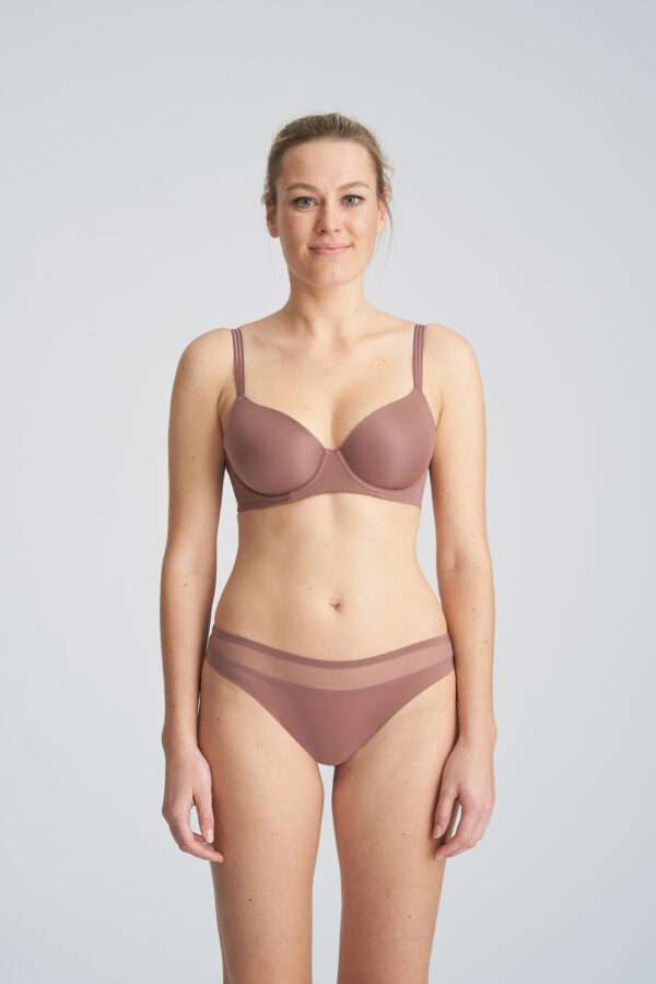 LOUIE satin taupe string