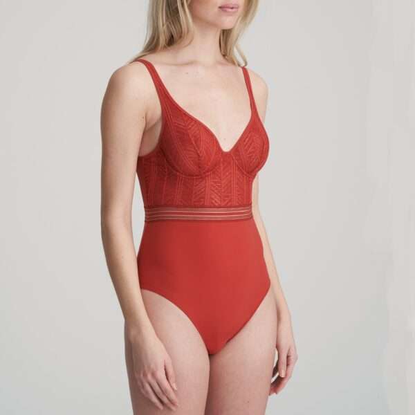 RICHARD Bossa Nova body