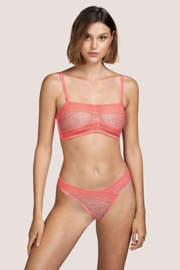 VAUGHAN Coral Crush luxe string