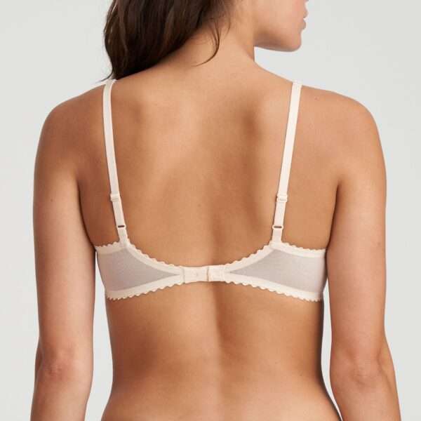 JANE pale peach balconnet mousse met naad