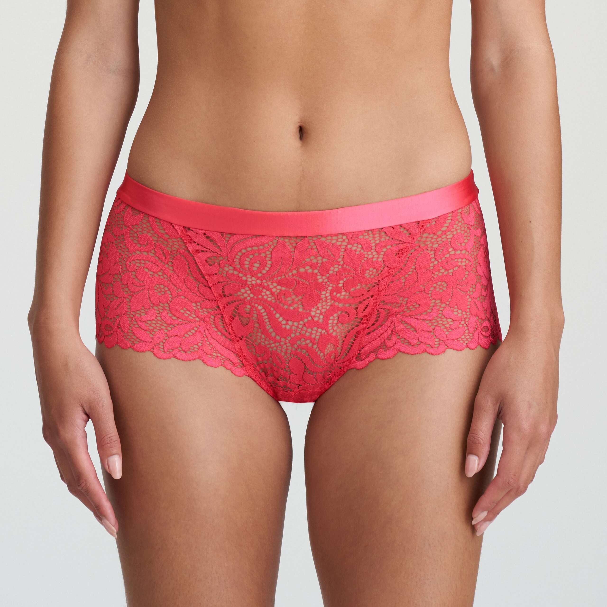 ELIS Spicy Berry short ELIS Spicy Berry short