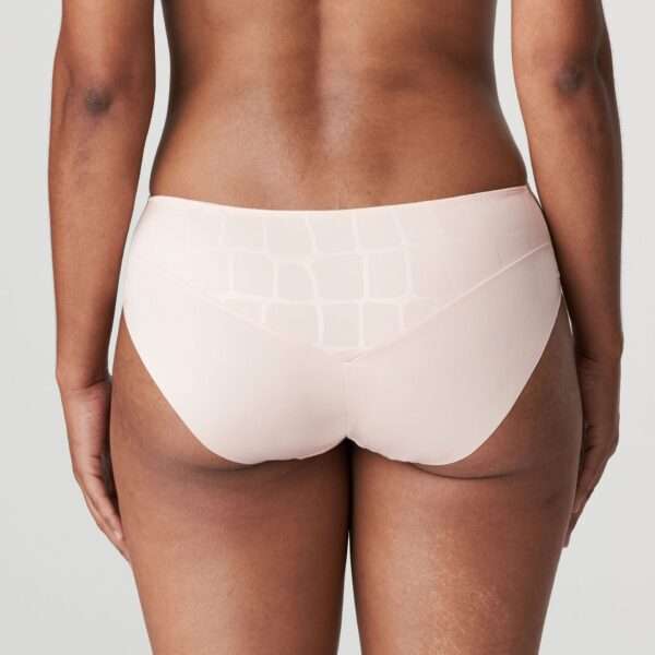 YOSHUA silky tan short
