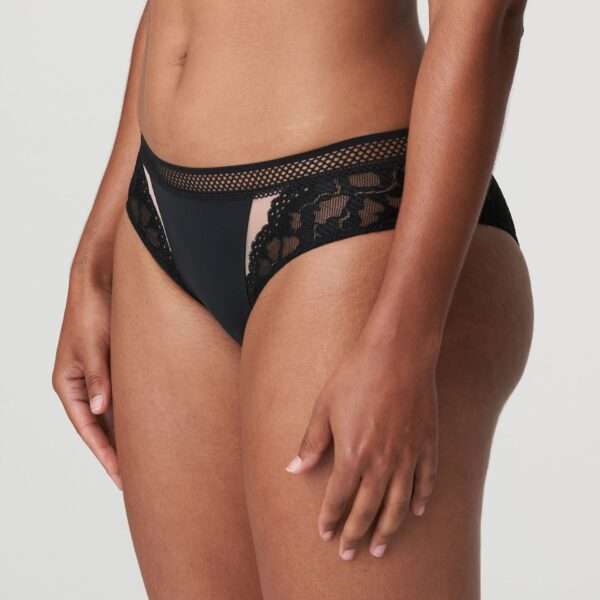 SUTO zwart hotpants