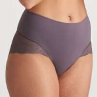 COLOR STUDIO Candle Night corrigerende tailleslip