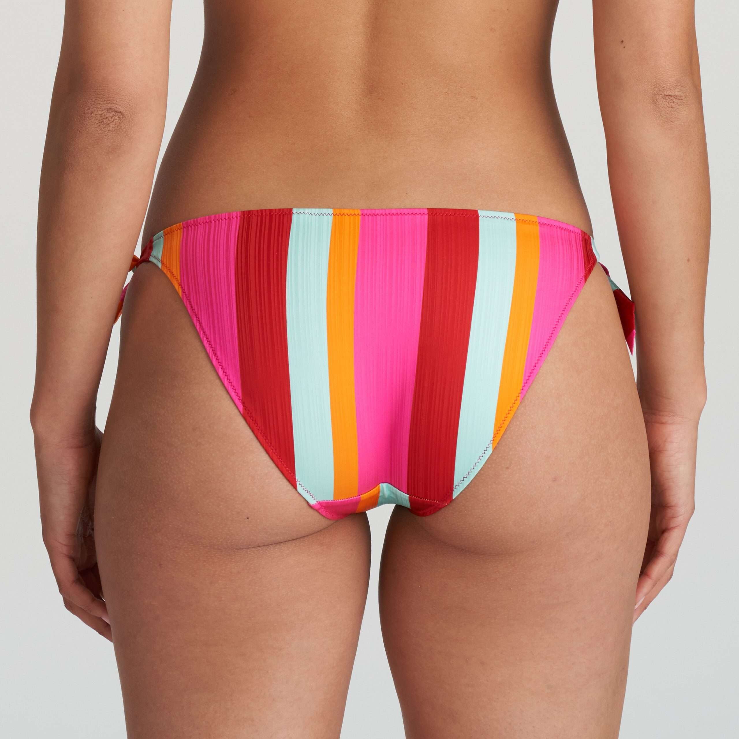 TENEDOS Jazzy bikini heupslip met koordjes TENEDOS Jazzy bikini heupslip met koordjes