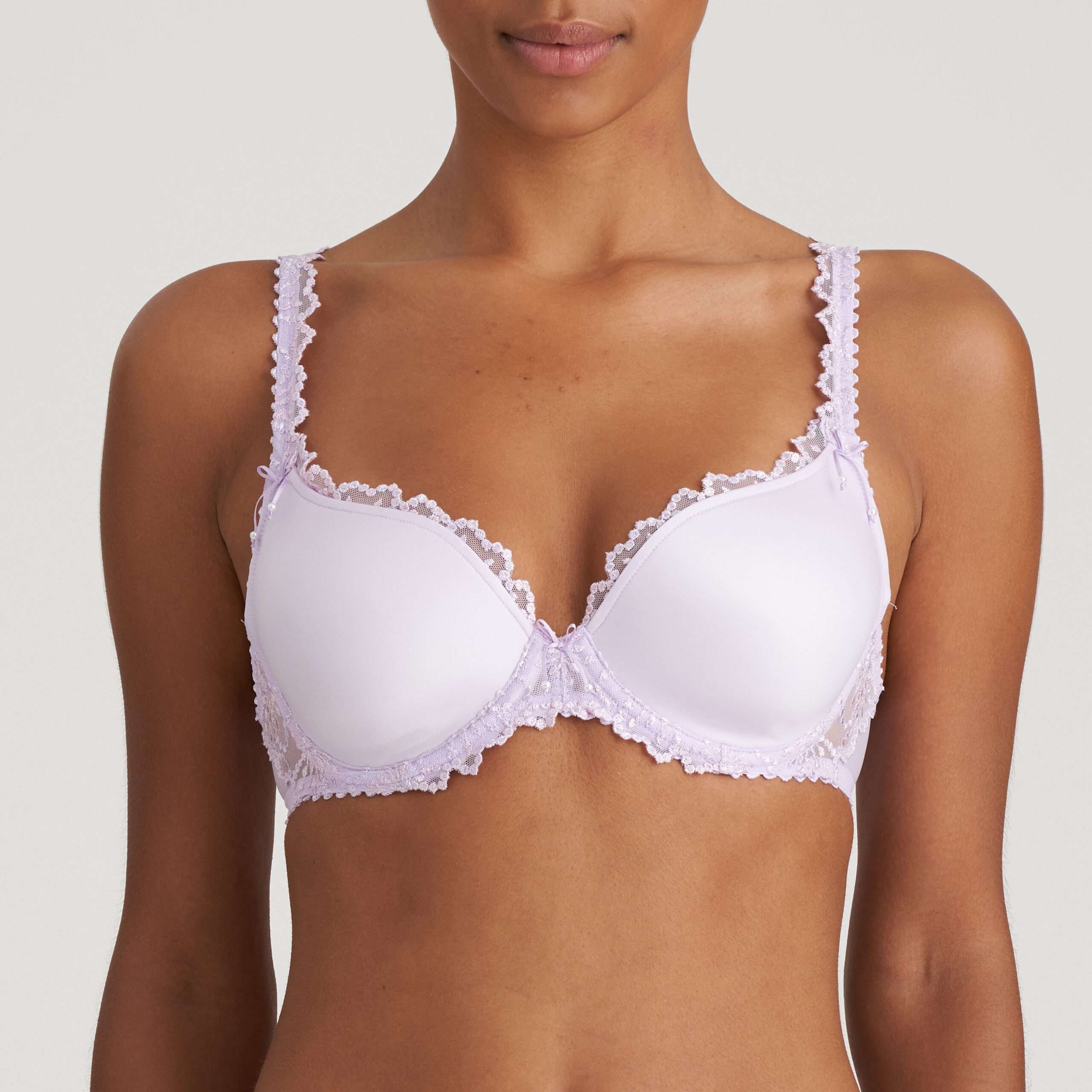 JANE Pastel Lavender voorgevormde bh - hartvorm JANE Pastel Lavender voorgevormde bh - hartvorm