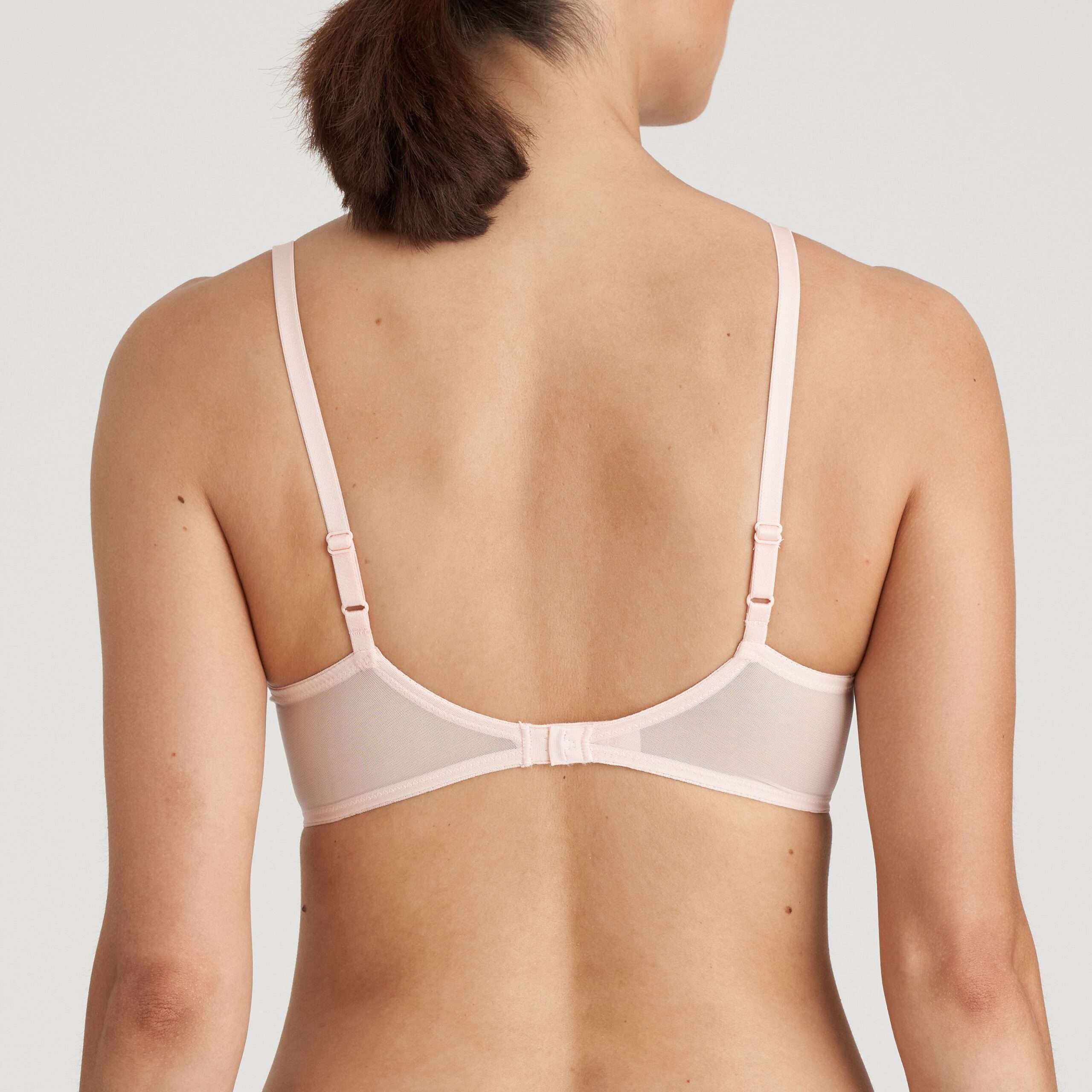 LEDA Glossy Pink balconette halve mousse cups LEDA Glossy Pink balconette halve mousse cups