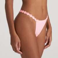 AVERO Pink Parfait string