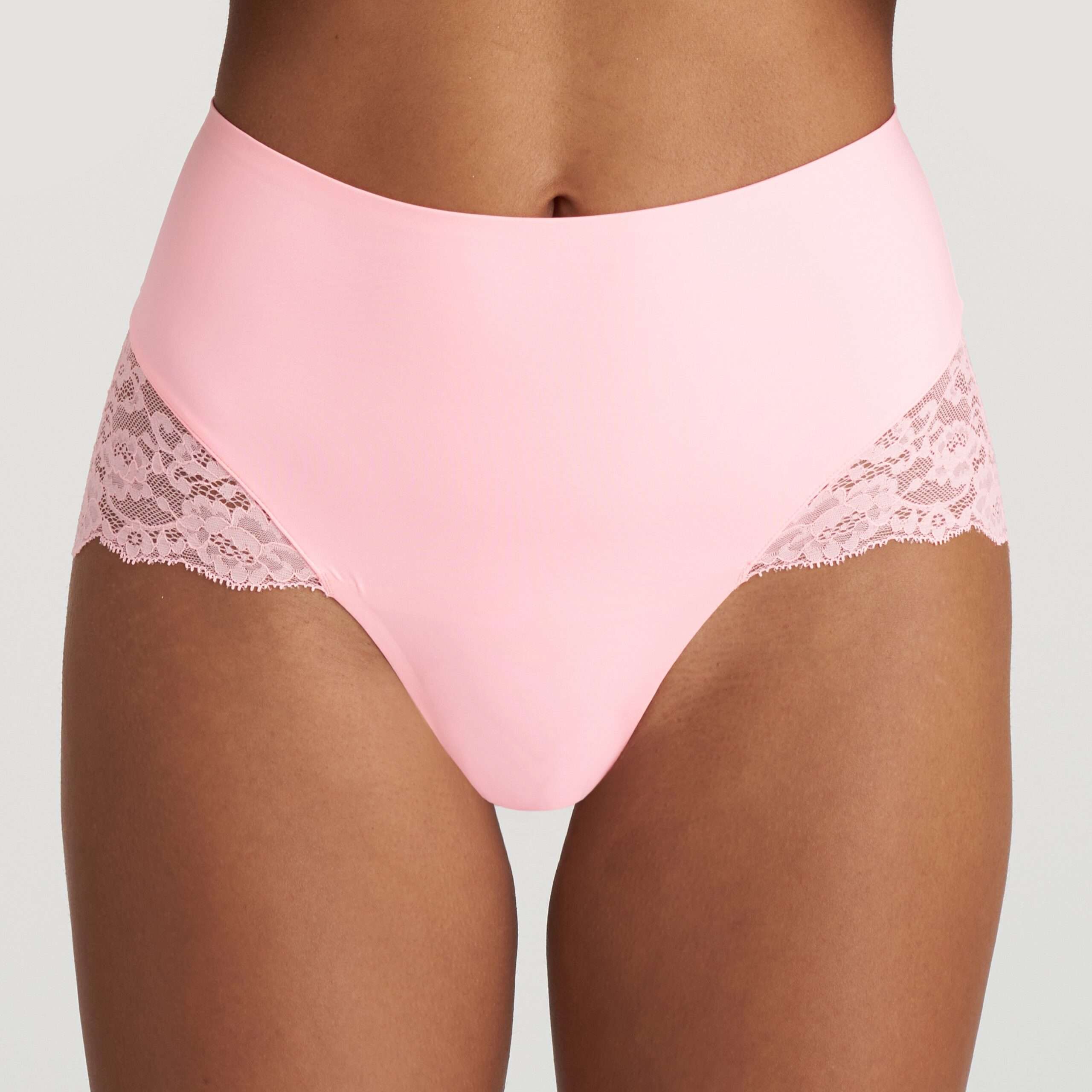 COLOR STUDIO Pink Parfait corrigerende tailleslip COLOR STUDIO Pink Parfait corrigerende tailleslip
