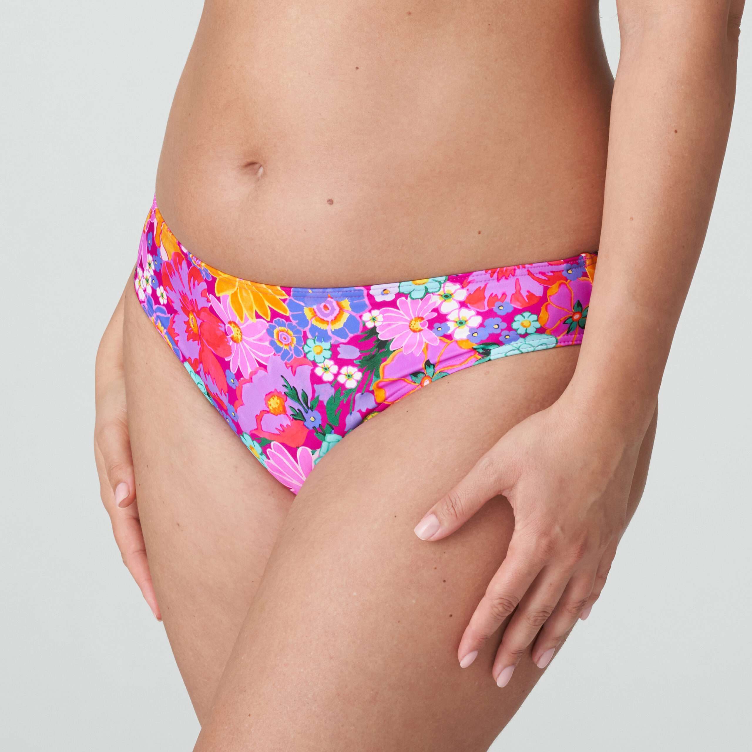 NAJAC Floral Explosion bikini rioslip NAJAC Floral Explosion bikini rioslip