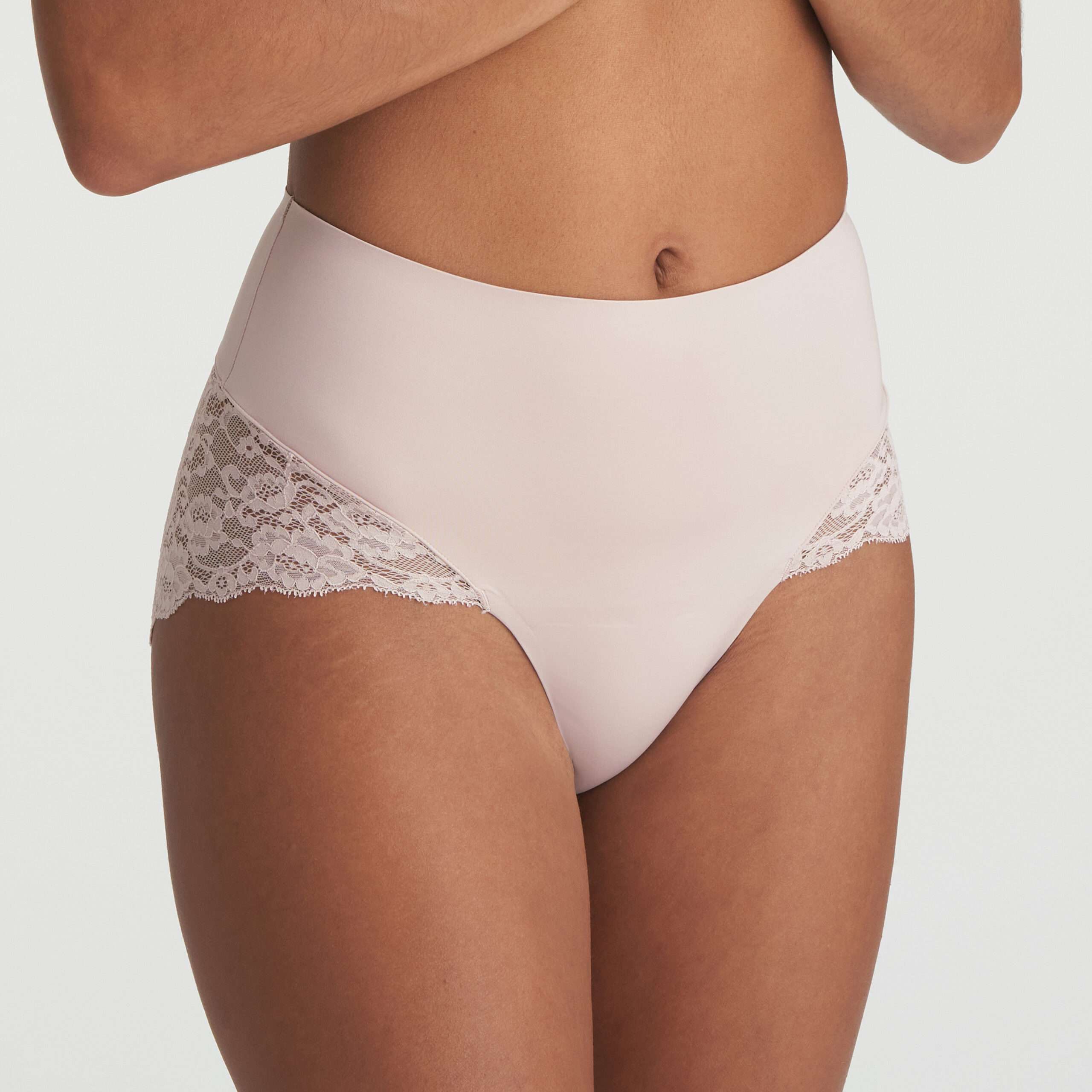 COLOR STUDIO patine corrigerende tailleslip COLOR STUDIO patine corrigerende tailleslip