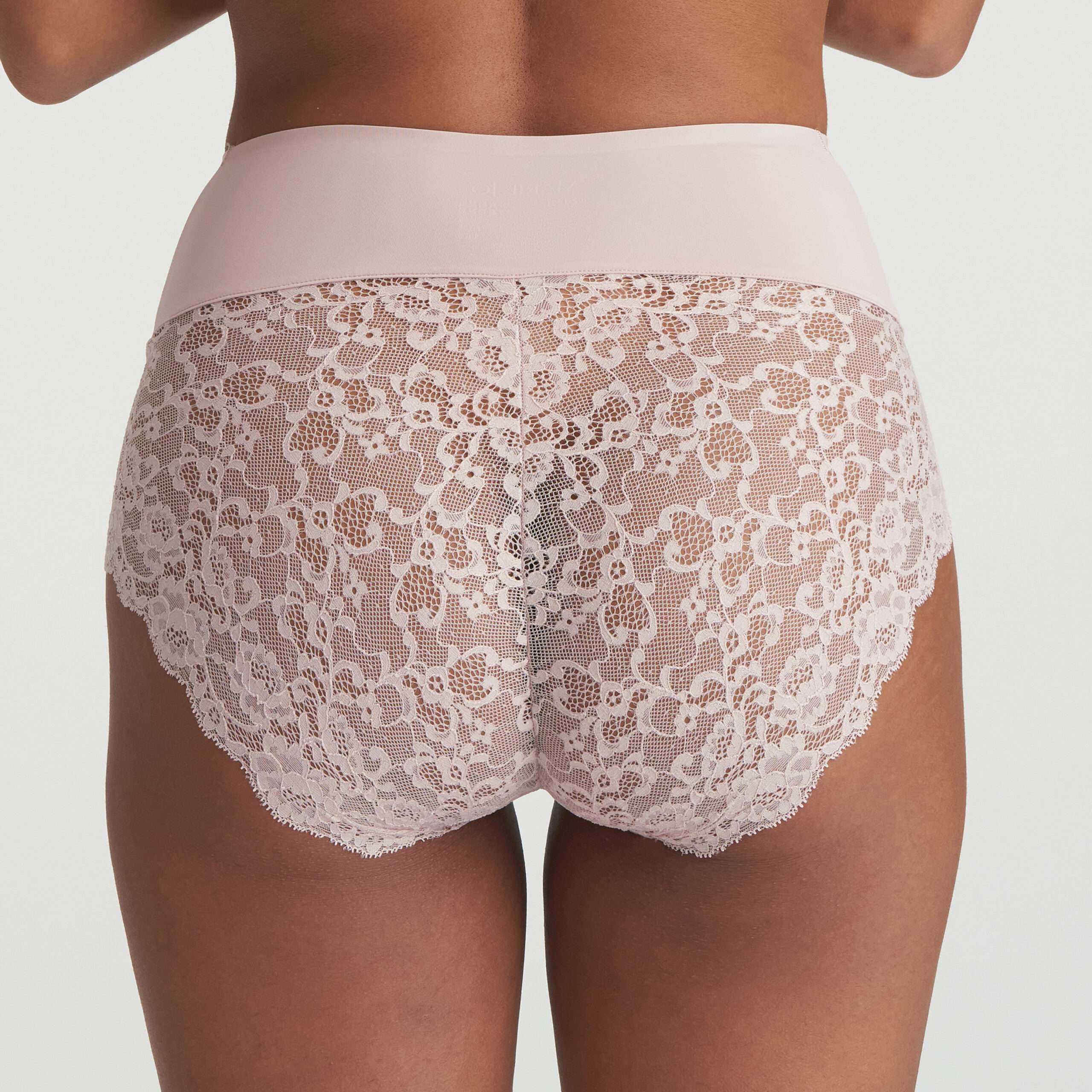 COLOR STUDIO patine corrigerende tailleslip COLOR STUDIO patine corrigerende tailleslip