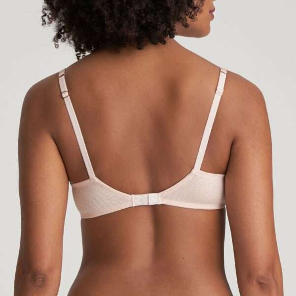 WILLIAM silky tan mousse bh hartvorm