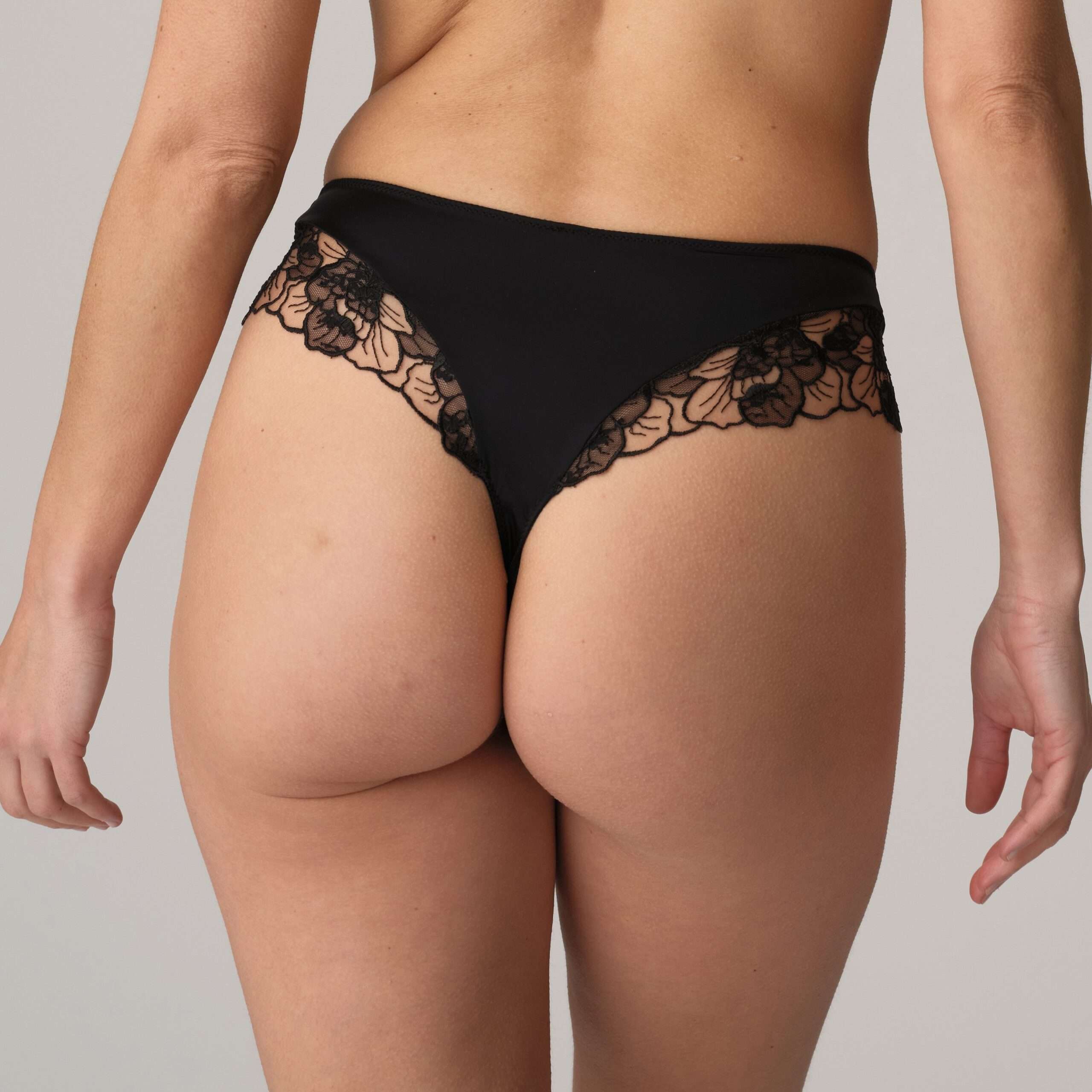 SANCHA zwart luxe string SANCHA zwart luxe string