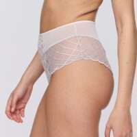 AVEN Marble luxe string