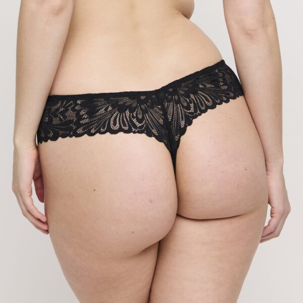 RUPI zwart string