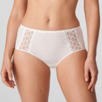 GAMILA natuur short GAMILA natuur short