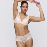 CYRILE crystal pink voorgevormde plunge bh CYRILE crystal pink voorgevormde plunge bh