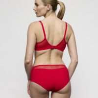LOUIE true red short