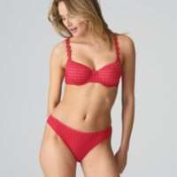 AVERO scarlet rioslip