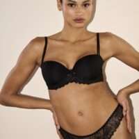 JANE zwart string JANE zwart string