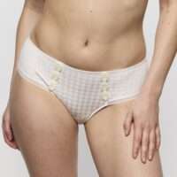 AVERO Ivory Petal hotpants