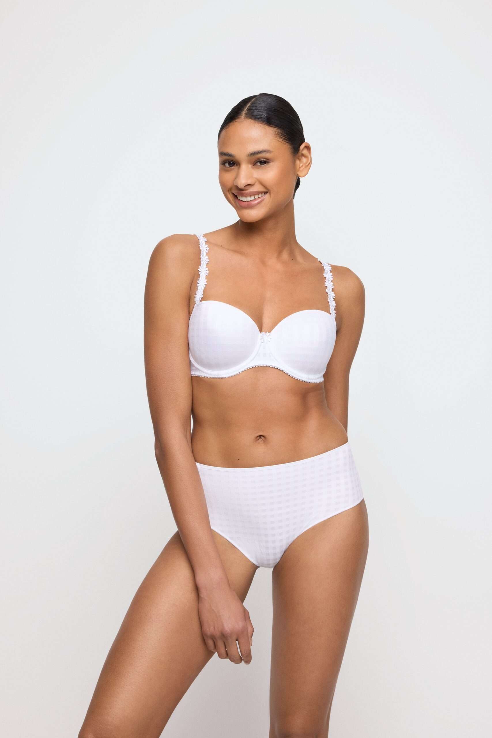 AVERO wit tailleslip