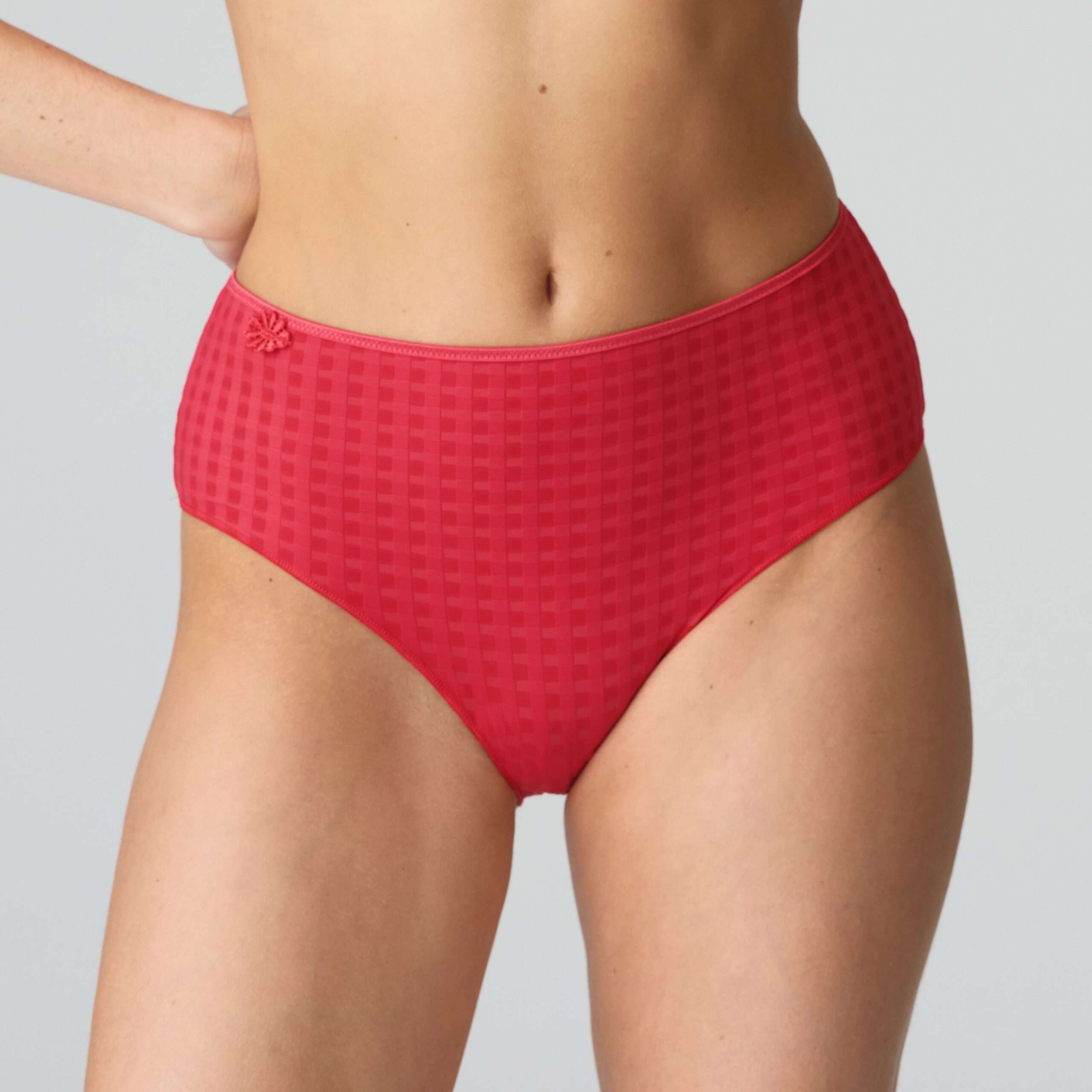 AVERO scarlet tailleslip