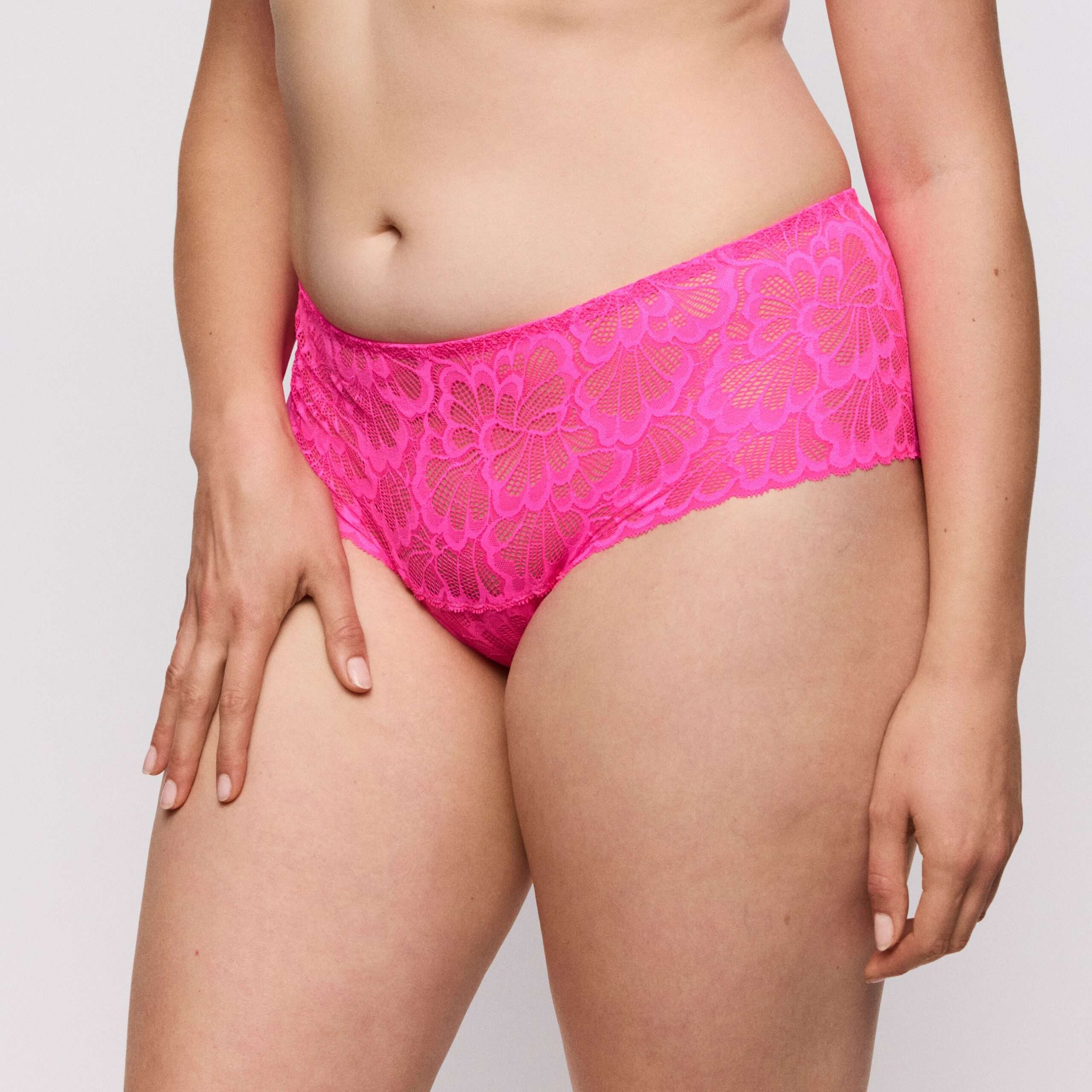 MOCUTO Pixie Blossom hotpants