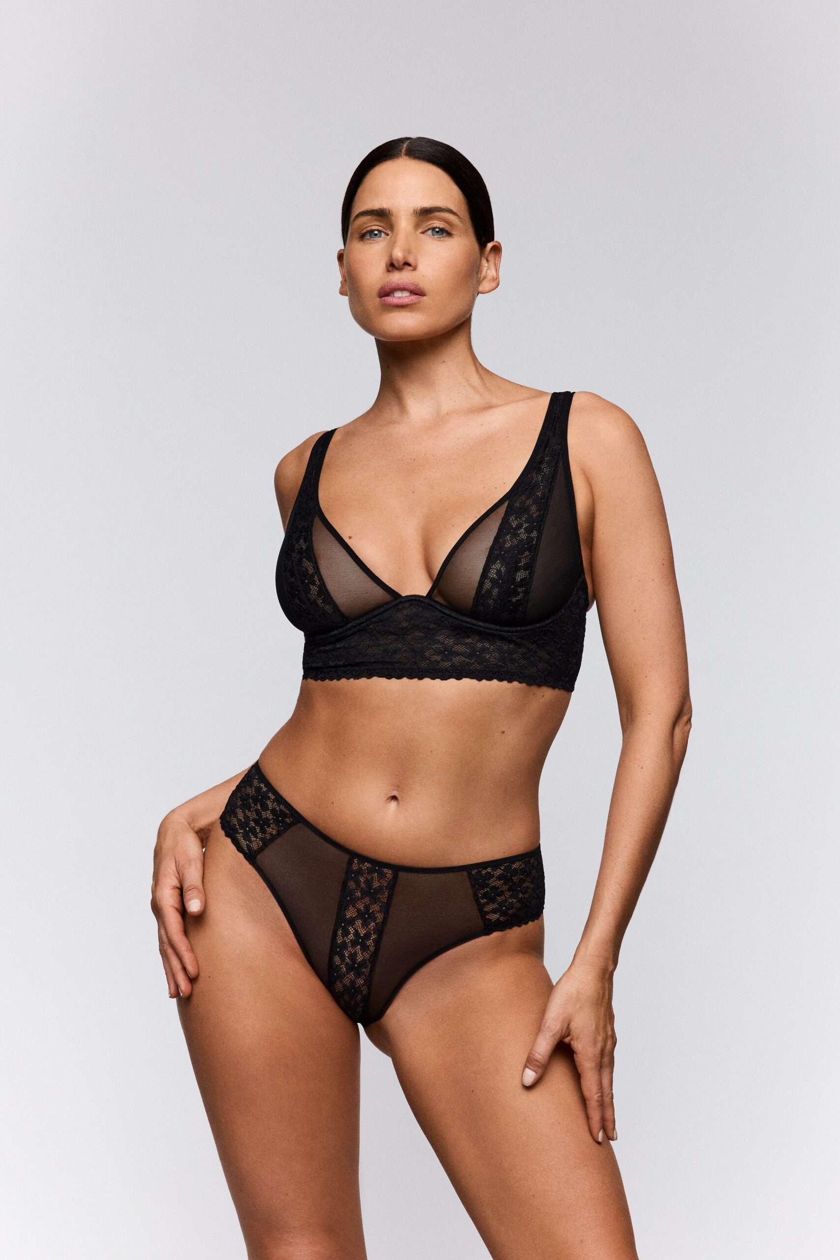 ARIARNE zwart bralette flexi wire