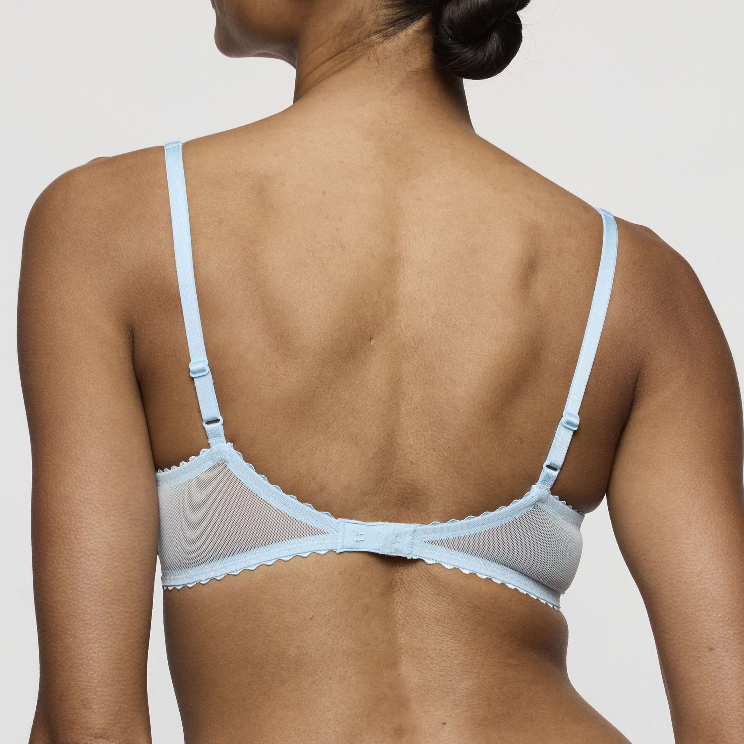 JANE Milky Blue balconette halve mousse cups