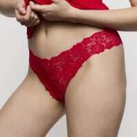 SOFT STUDIO true red string