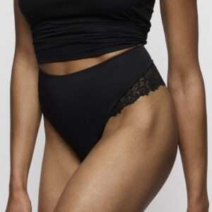 SOFT STUDIO zwart string