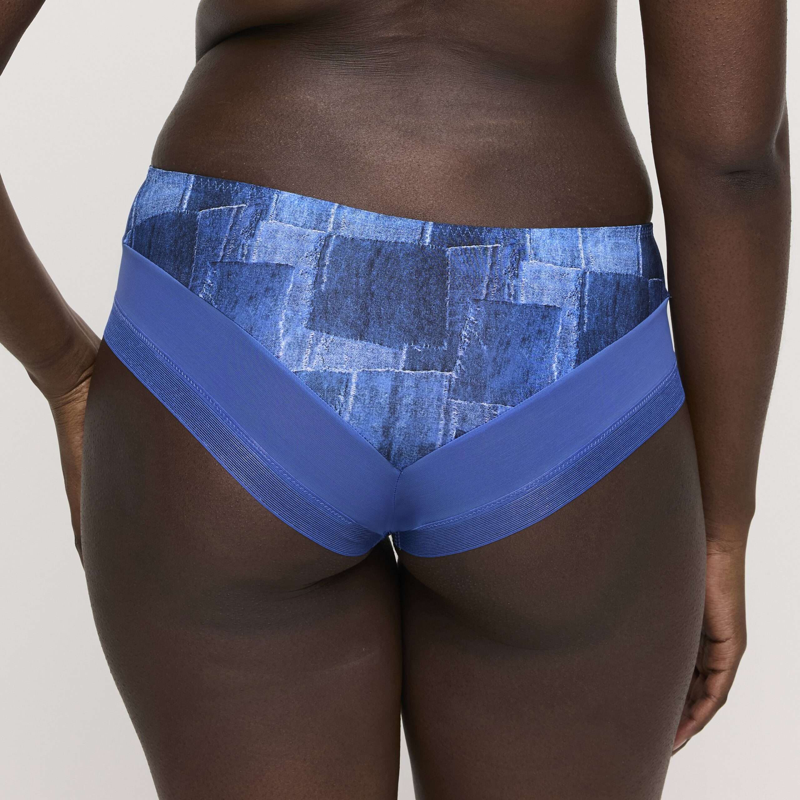 MAUNA Twill Blue hotpants
